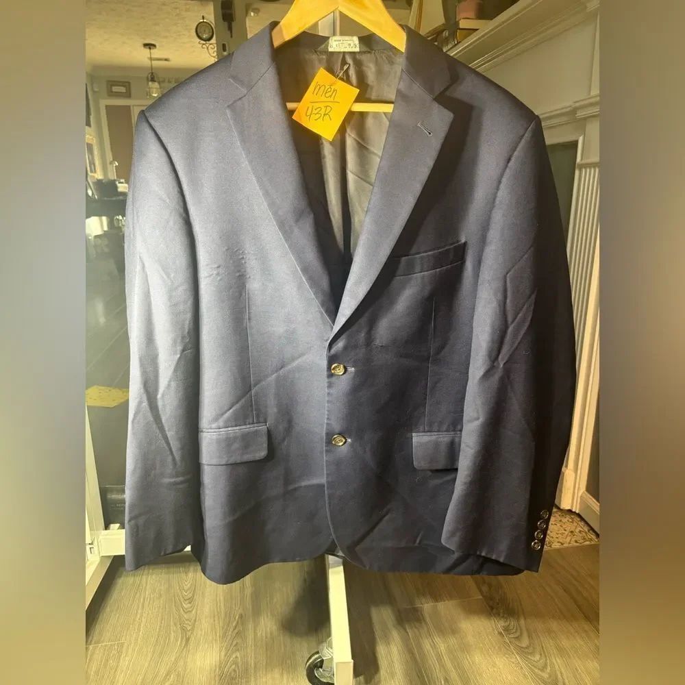 Jos A Banks Men's Navy Two-Button Blazer Size 43R EPC